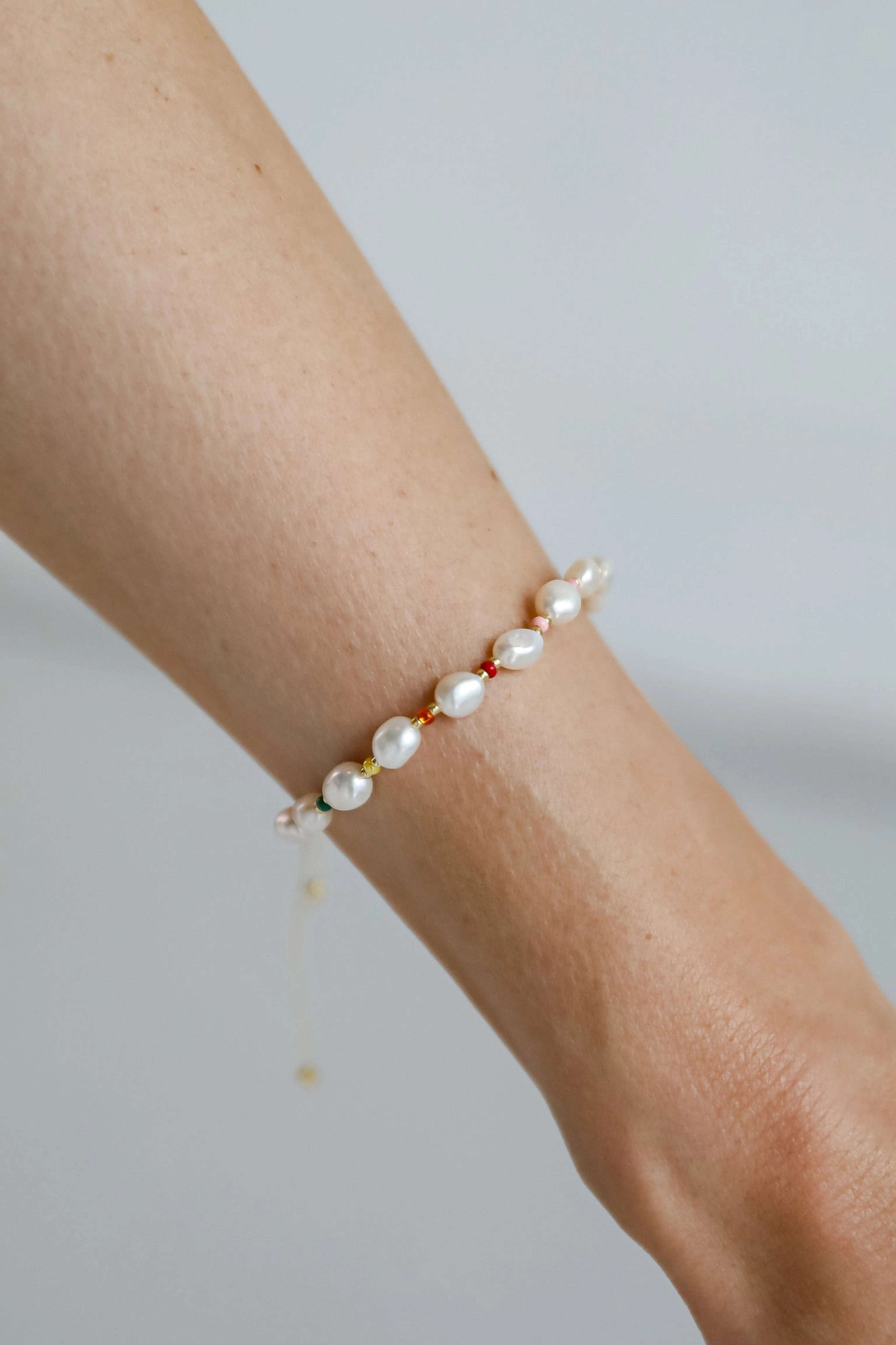 Amber White Pearl Bracelet