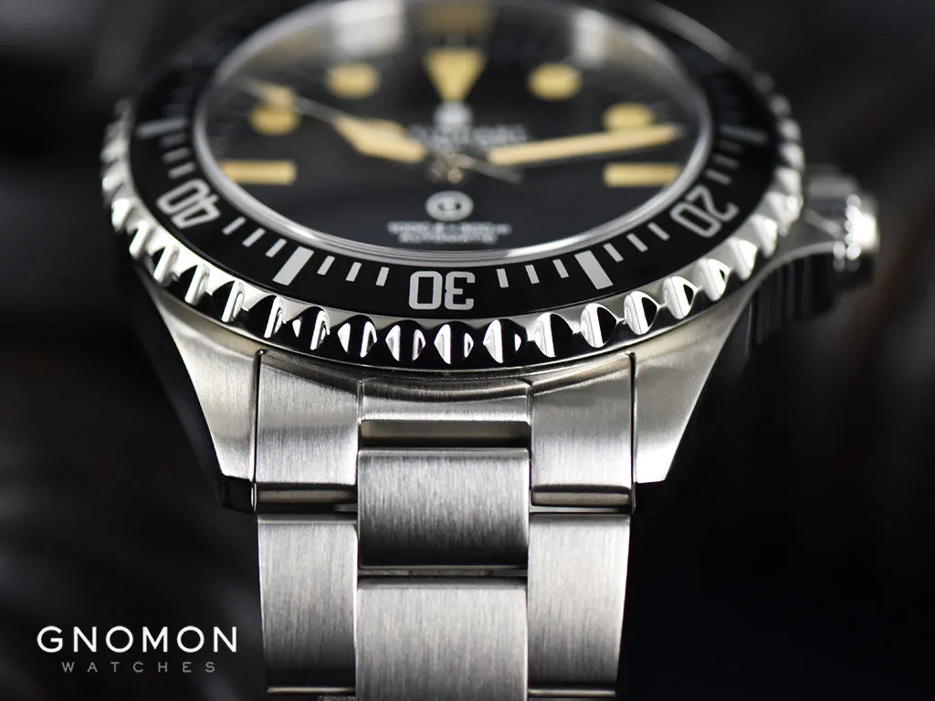 Ocean Vintage Military 39 - Gnomon Exclusive