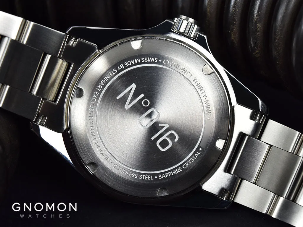 Ocean Vintage Military 39 - Gnomon Exclusive