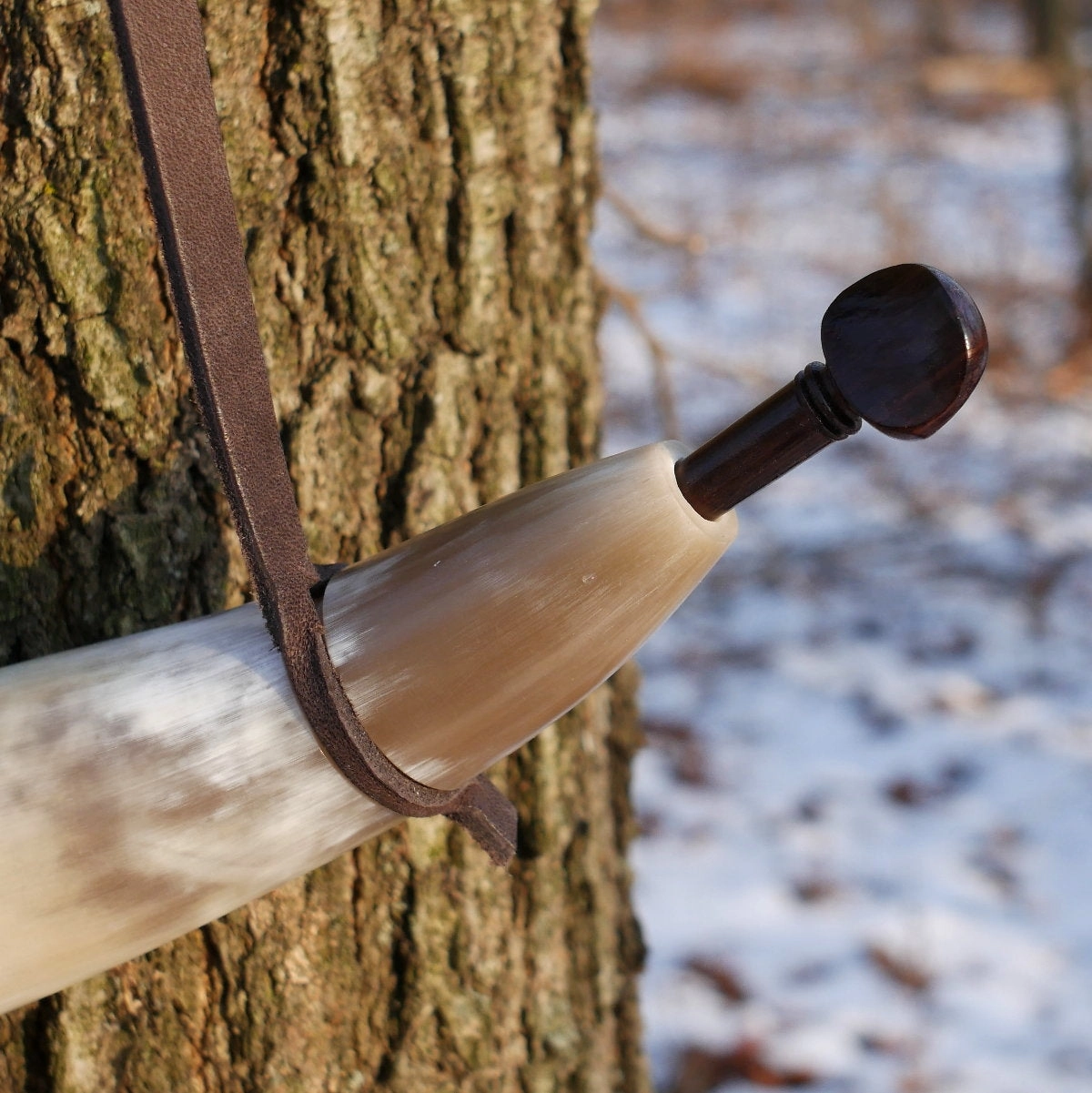 Premium White Powder Horn